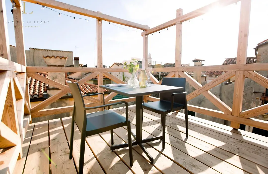 Loversinitaly Romantic Apartments - Altana And Jacuzzi-1